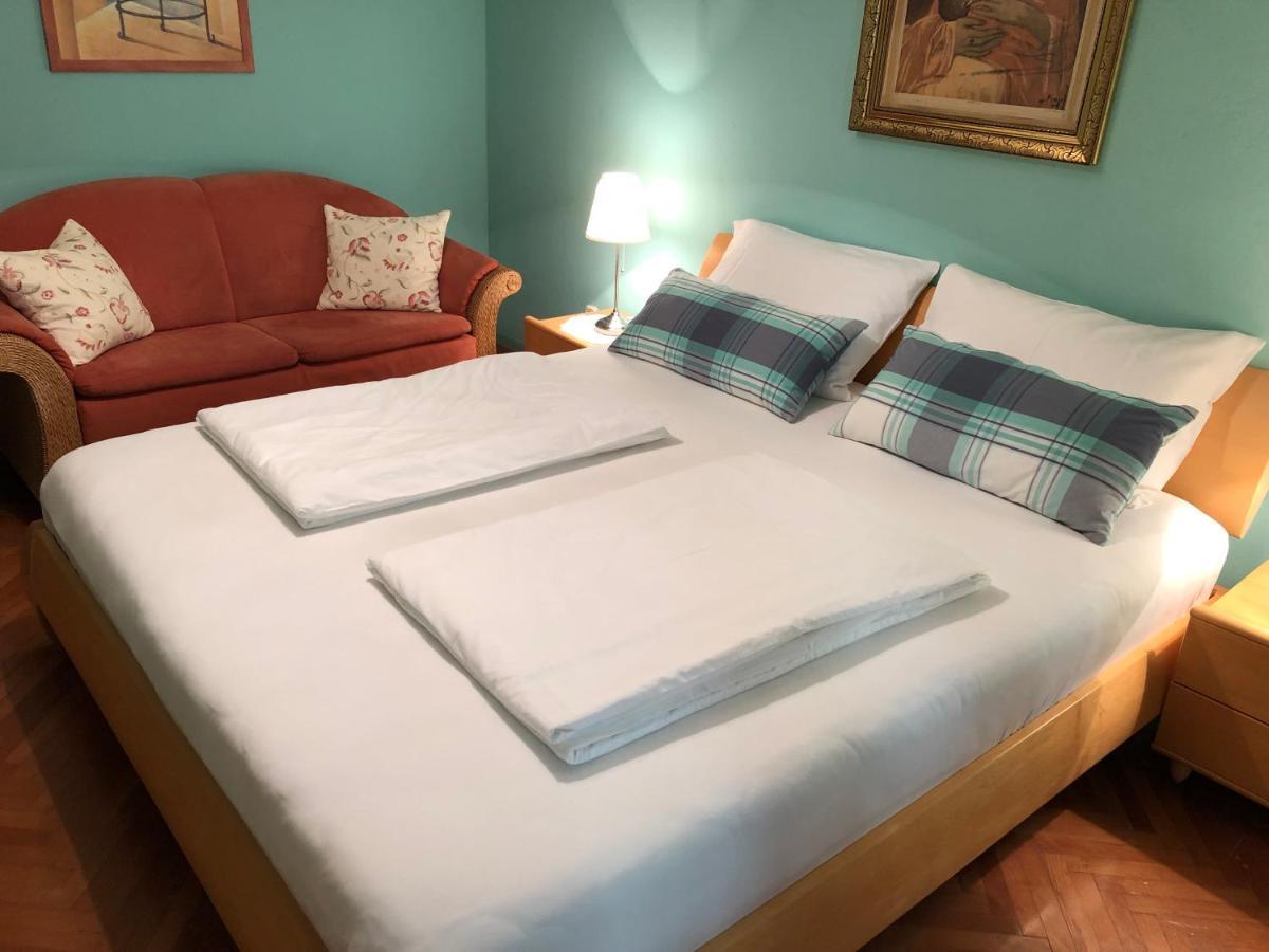 Haus Sonja Apartment Podgora Bagian luar foto