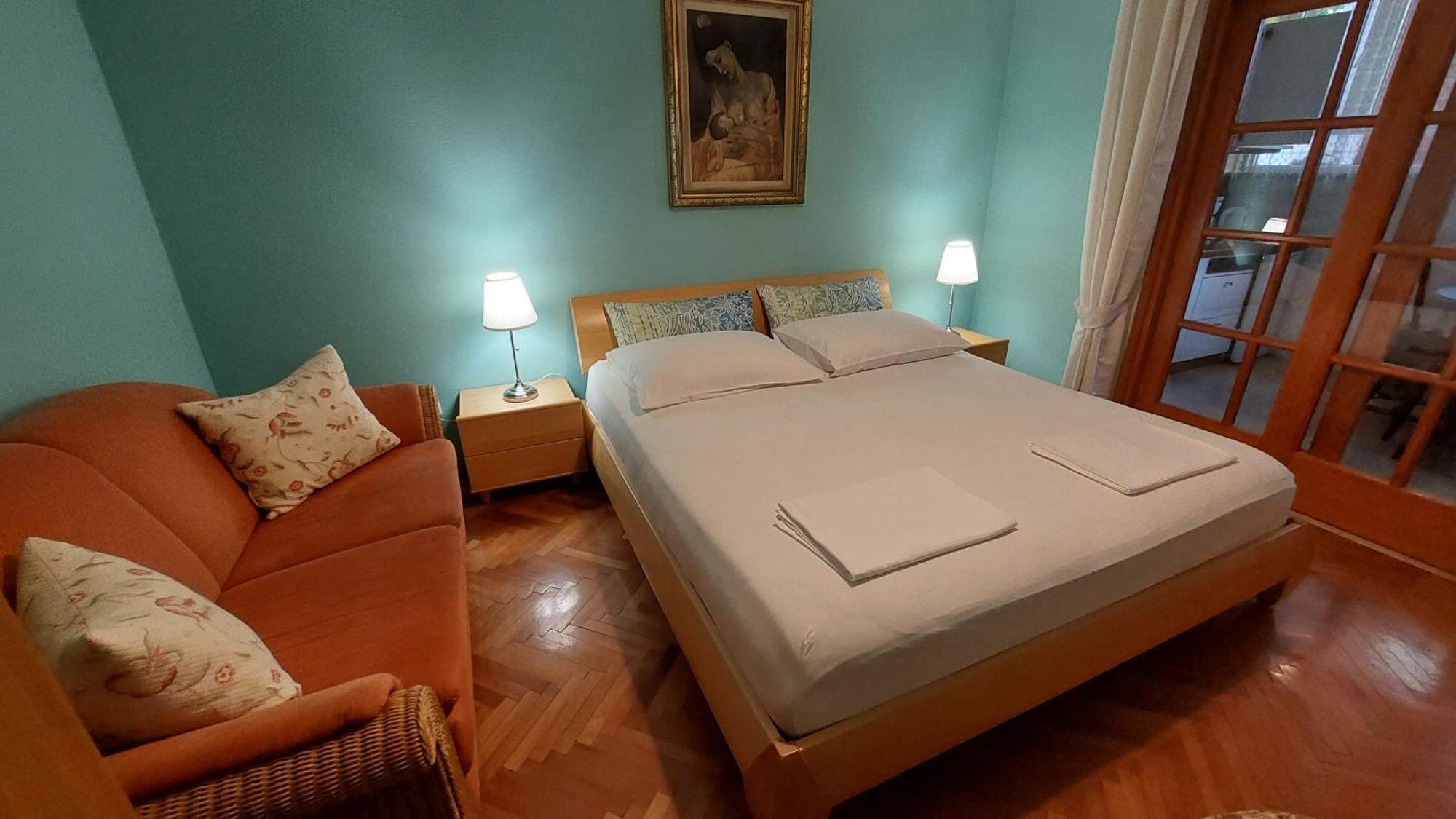 Haus Sonja Apartment Podgora Bagian luar foto